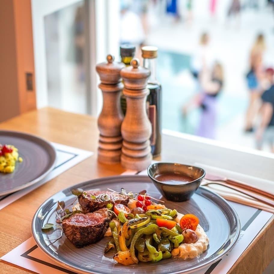 Restaurant & Wine Bar Providur