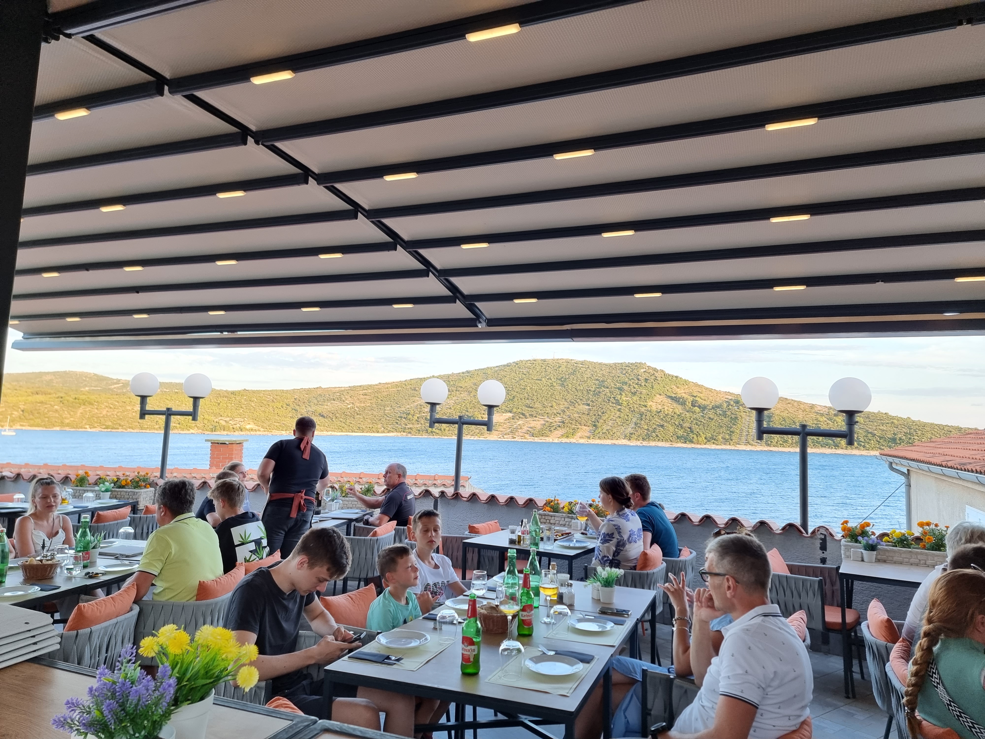 Madona Restaurant