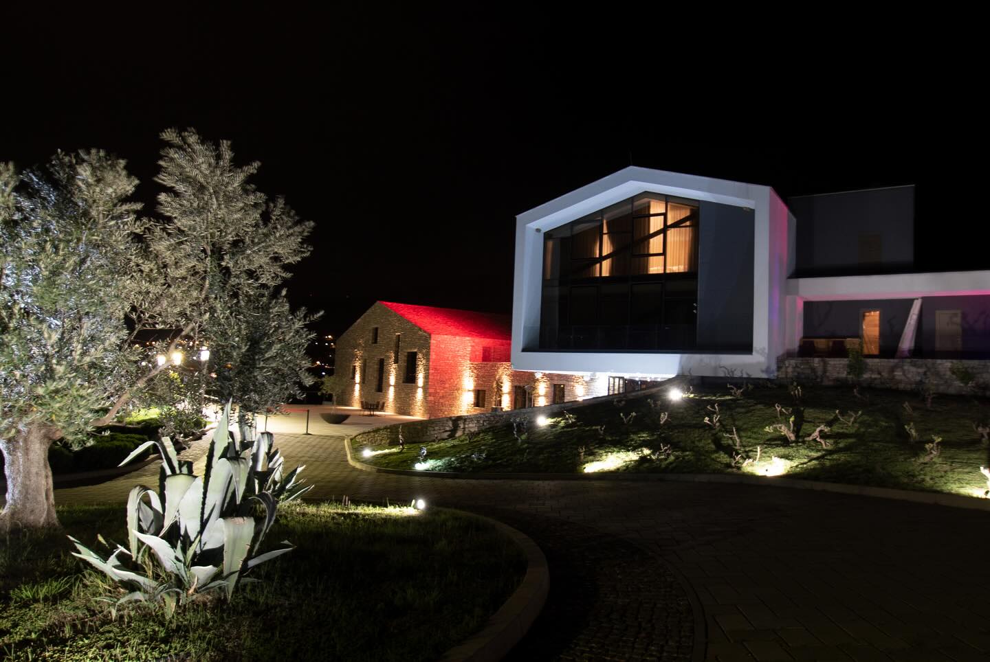 Emporia Wine Dine Hotel