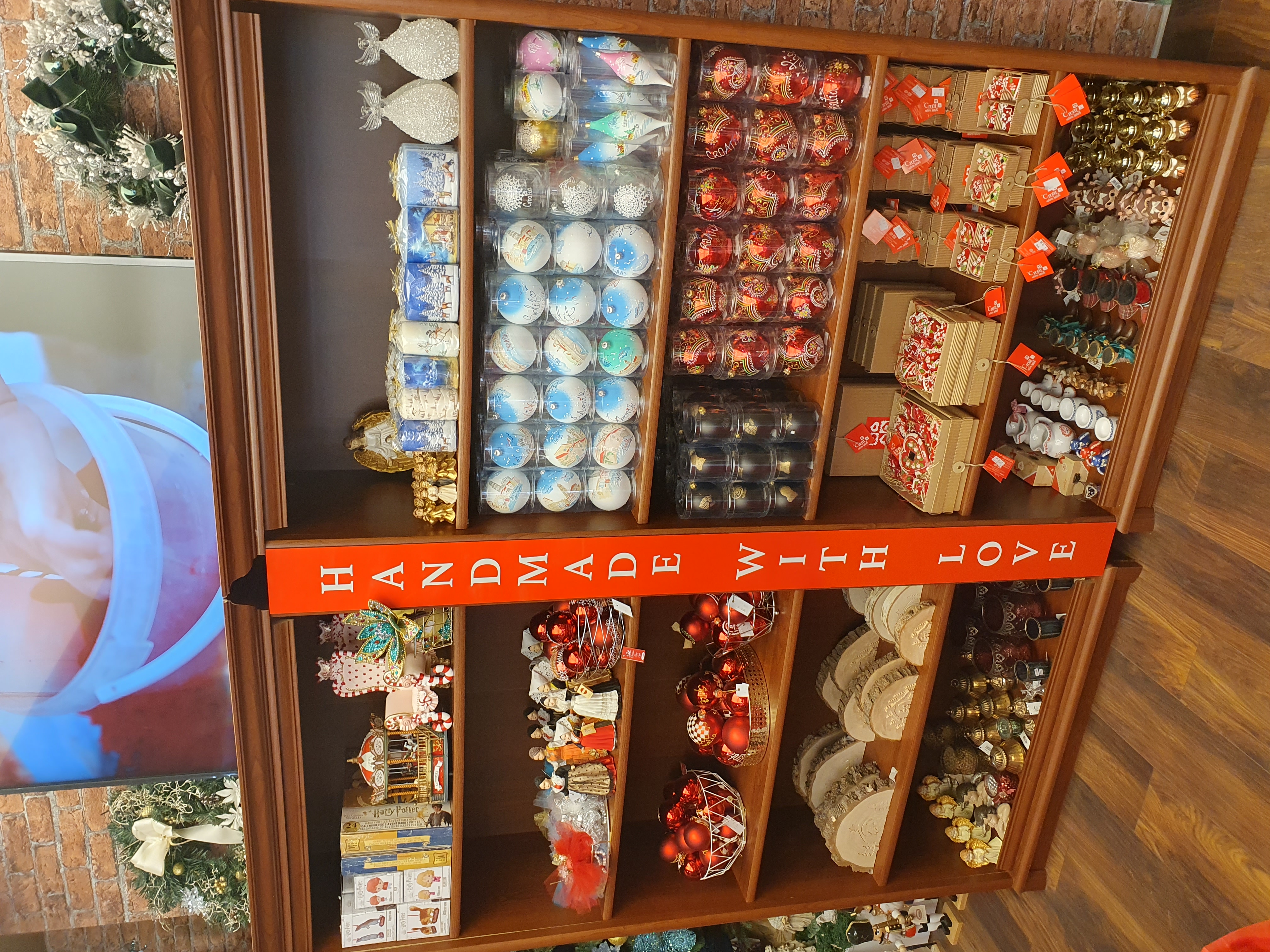 Christmas Shop