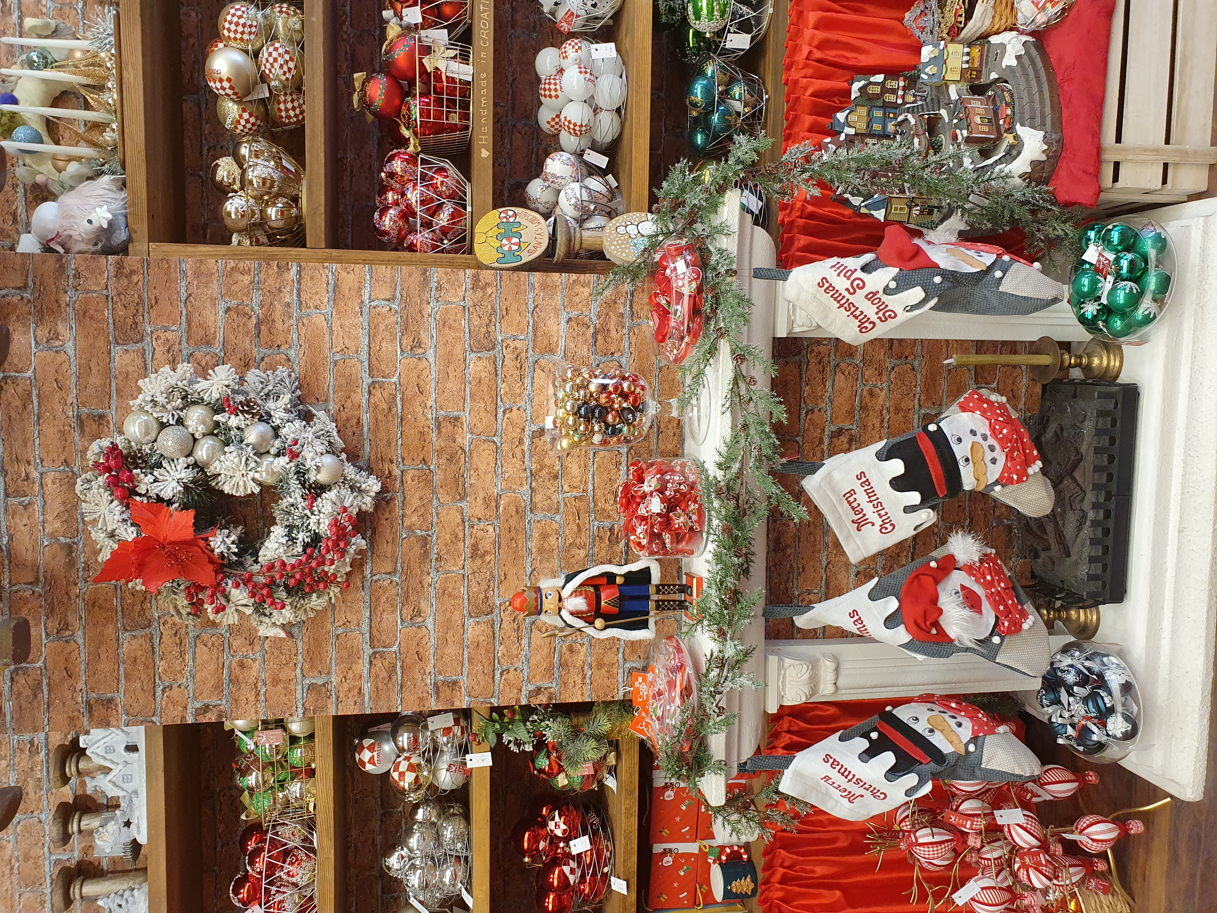 Christmas Shop